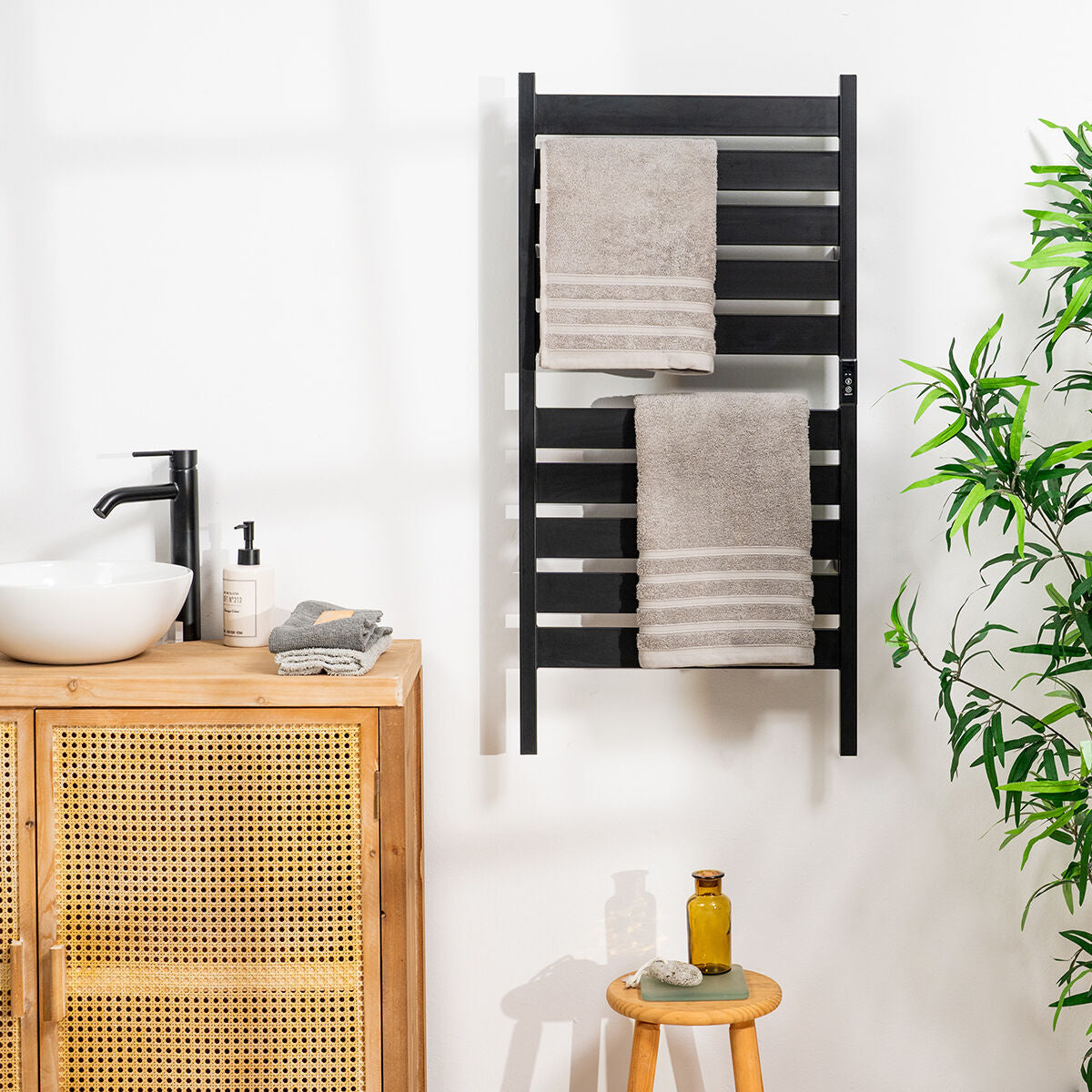 V3H7AF94F7010A70D76B061A1E1FF99A44ER7819279P2